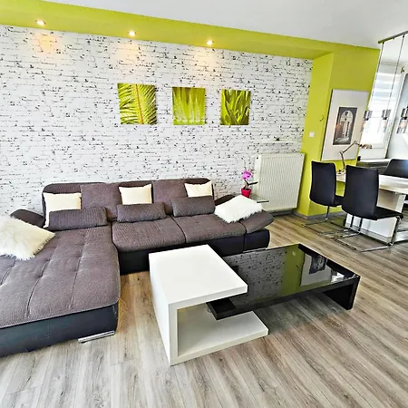 - In Koblenz, Terrasse-garten Apartment
